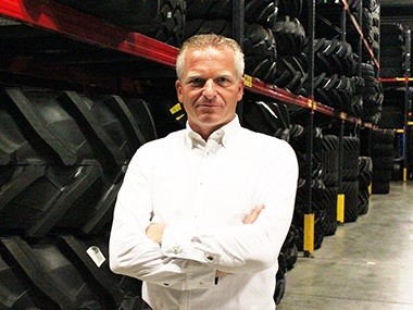 Profile Tyrecenter Heuver breidt landbouwteam uit
