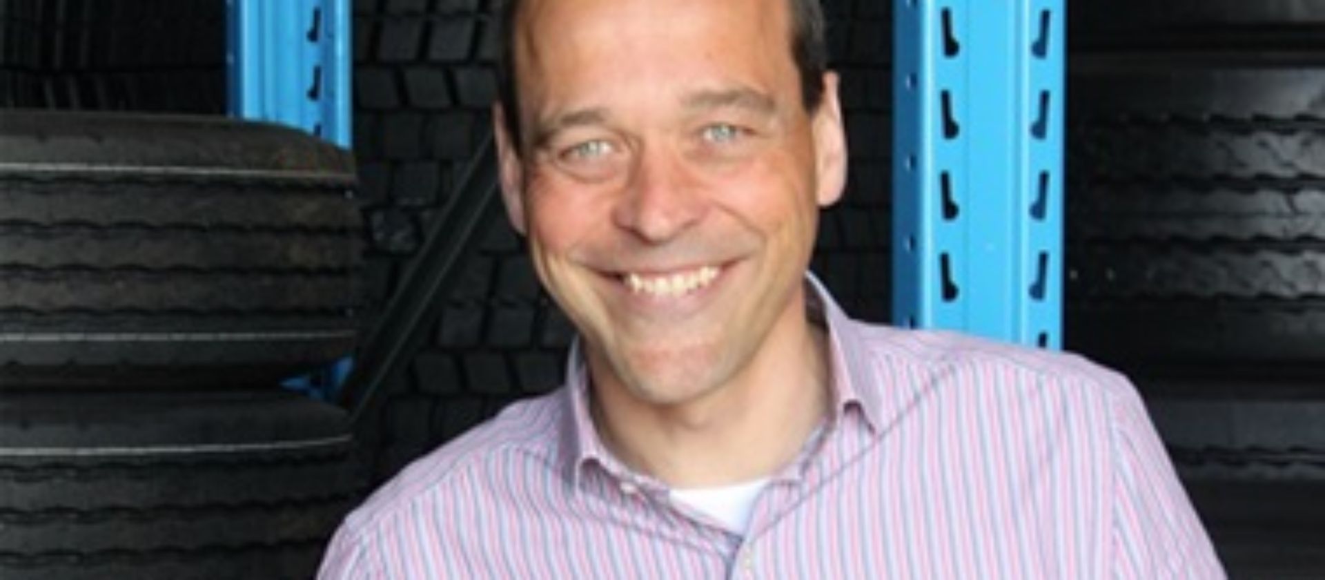 Profile Heuver versterkt structuur met Manager Filialen
